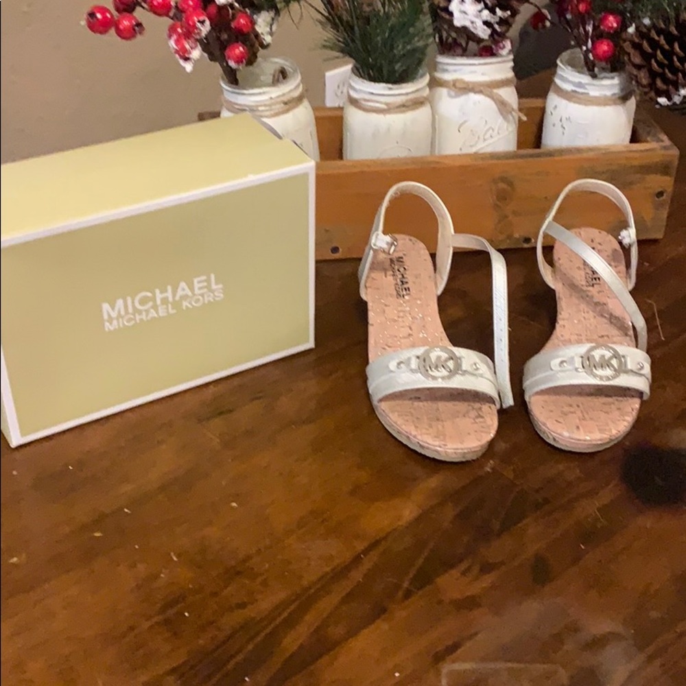MK Big Girl Wedges